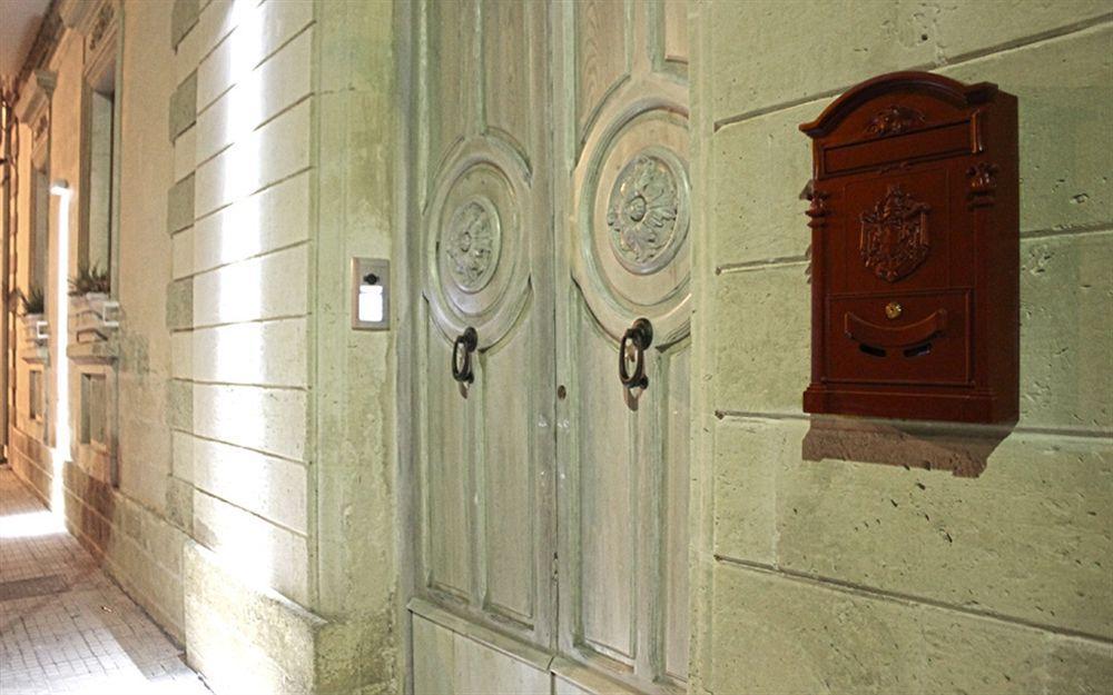 Palazzo Dei Dondoli Bed & Breakfast Lecce Exterior photo